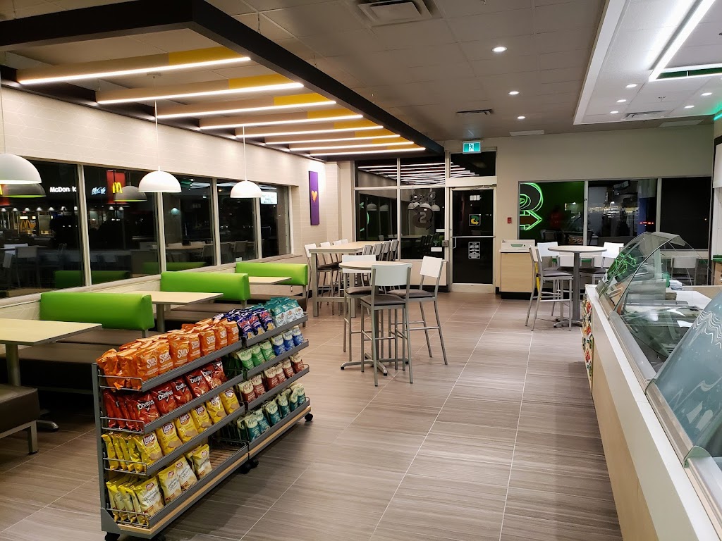 Subway | 210 Front St unit b, Sturgeon Falls, ON P2B 2J3, Canada | Phone: (705) 580-5005