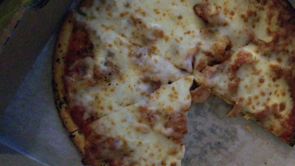 Guelphs Finest Pizza and Wings | 672 Woolwich St, Guelph, ON N1H 3Z1, Canada | Phone: (519) 829-4121