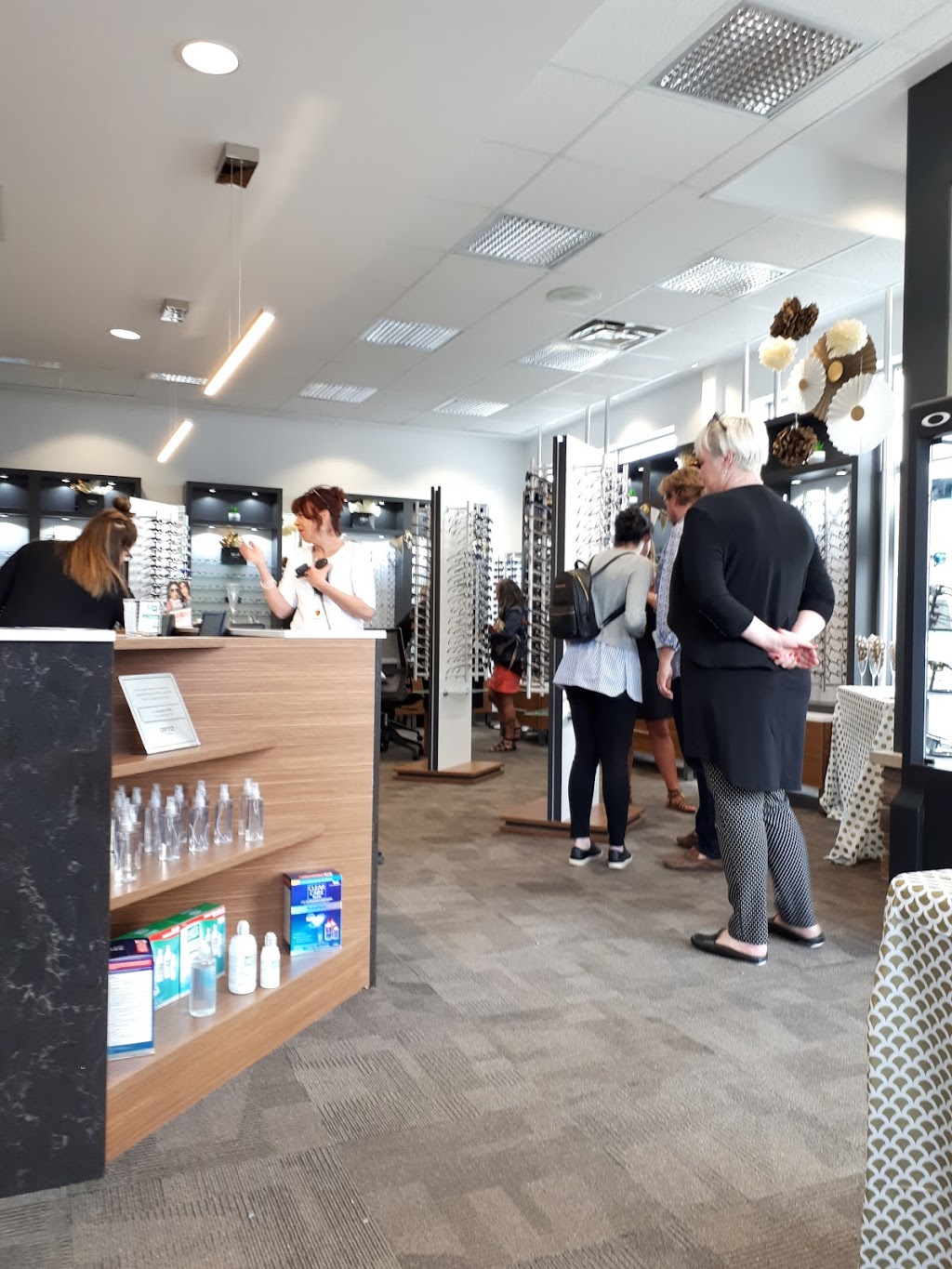 Opto-Réseau Lennoxville | 160 Rue Queen, Sherbrooke, QC J1M 1J9, Canada | Phone: (819) 563-2333