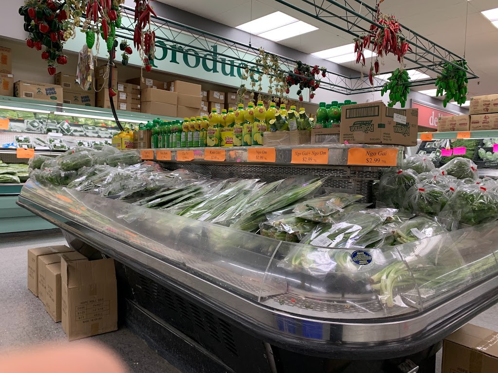 Hong Kong Food Market | 3215 17 Ave SE, Calgary, AB T2A 0R1, Canada | Phone: (403) 387-7798