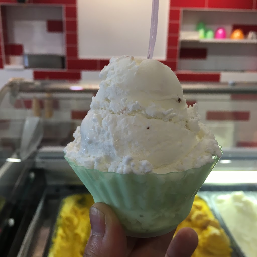Chantilly Gelato & Cafe | 234 Esplanade Ave, Harrison Hot Springs, BC V0M 1K0, Canada | Phone: (604) 491-2001