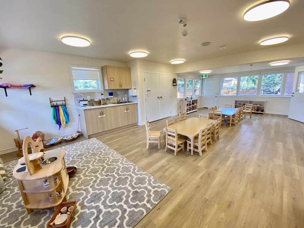 House of Wonder Early Learning Centre | 2101 Dixie Rd, Mississauga, ON L4Y 1Z1, Canada | Phone: (905) 270-8885
