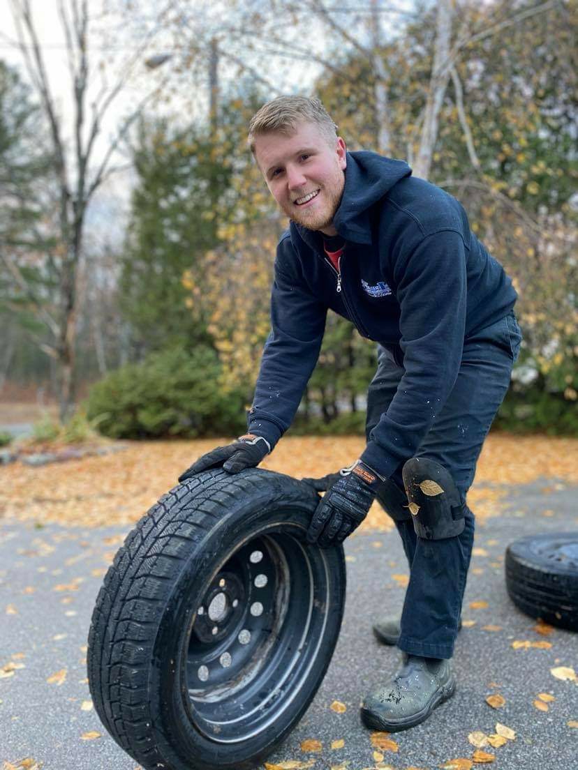 On Route Oil & Tire | 1636 Kirkfield Rd, Kirkfield, ON K0M 2B0, Canada | Phone: (705) 768-9059