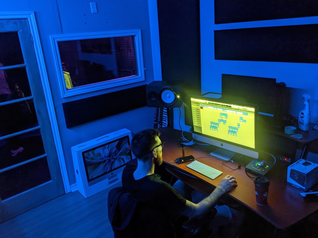 Uniyen Studios | 70 Bongard Ave Unit i, Nepean, ON K2E 7Z9, Canada | Phone: (613) 870-4343