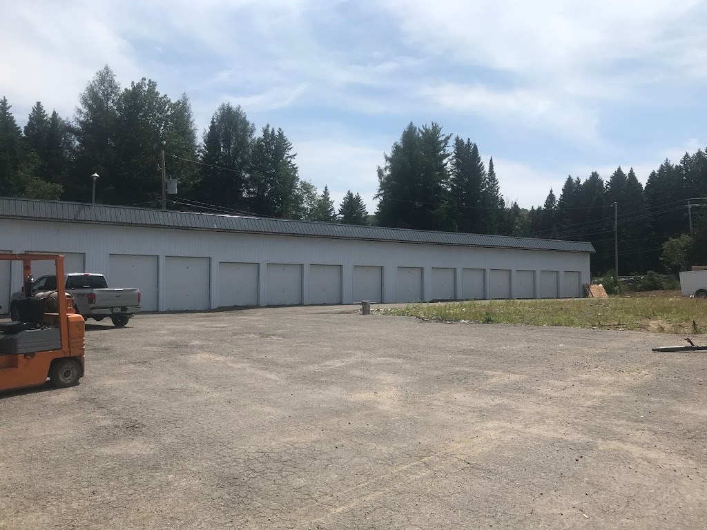 Mini-Entrepôts Prestiges Saint-Donat | 664 Rue Principale, Saint-Donat-de-Montcalm, QC J0T 2C0, Canada | Phone: (514) 513-8997