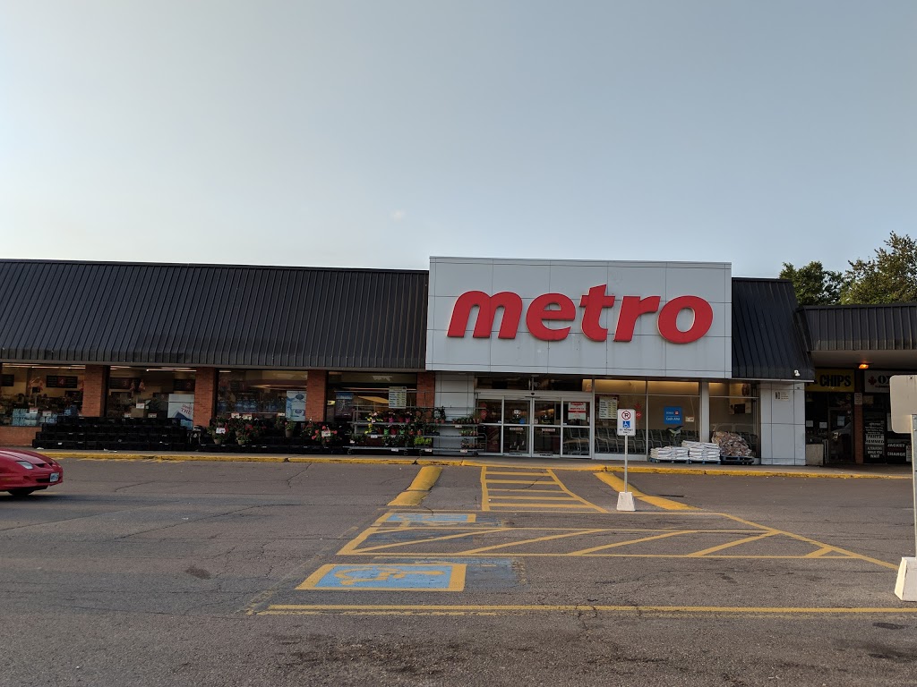 Metro | 555 Rossland Rd E, Oshawa, ON L1K 1K8, Canada | Phone: (905) 579-5862