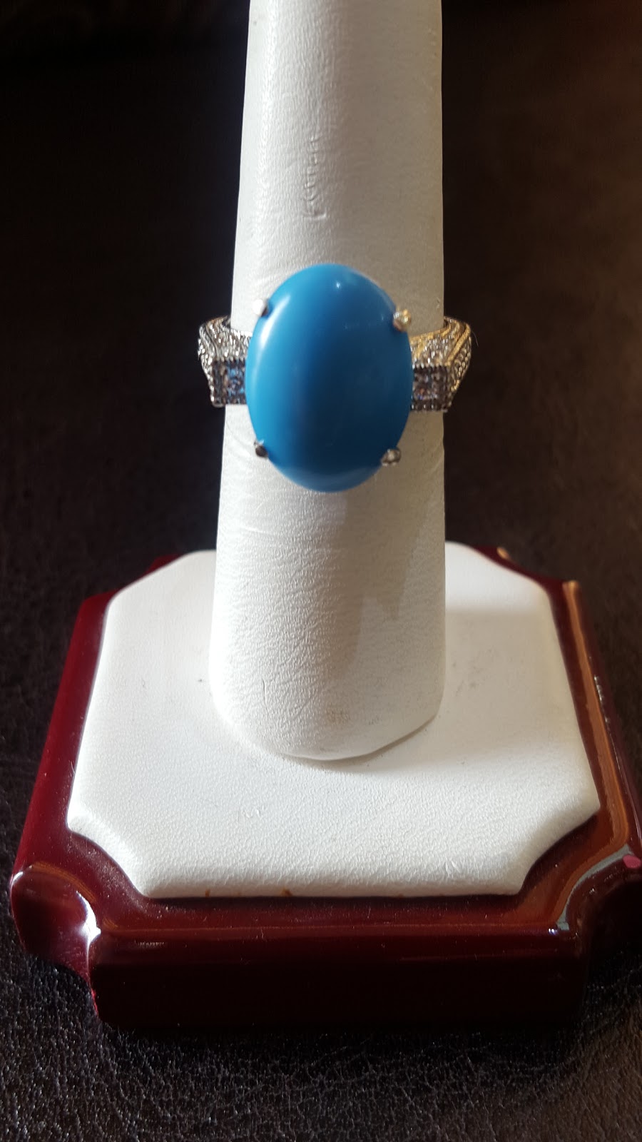 Oro Nineteen Jewellery | 10456 Yonge St, Richmond Hill, ON L4C 3C4, Canada | Phone: (905) 237-8980