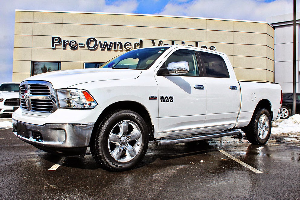 Bay King Chrysler | 55 Rymal Rd E, Hamilton, ON L9B 1B9, Canada | Phone: (888) 833-9803