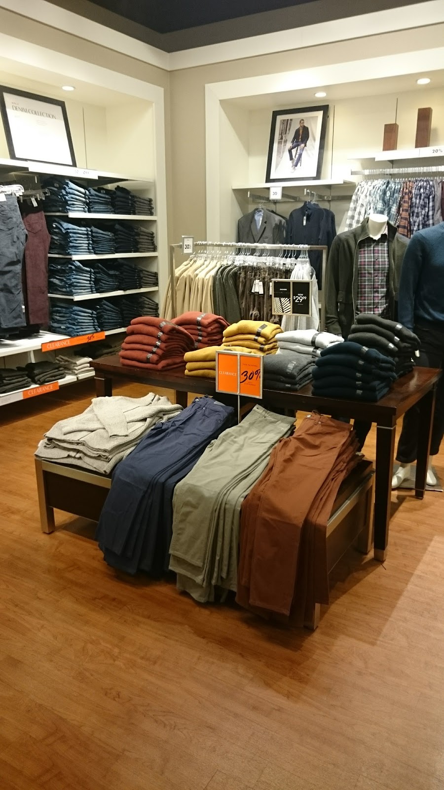 Banana Republic Factory Store | 1230 Wellington Rd Ste #102, London, ON N6E 1M3, Canada | Phone: (519) 681-3485
