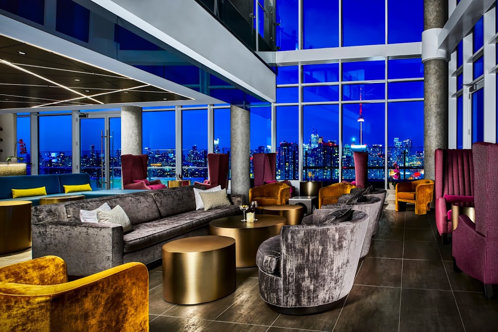 Falcon SkyBar at Hotel X Toronto | 111 Princes Blvd, Toronto, ON M6K 3C3, Canada | Phone: (647) 475-9286