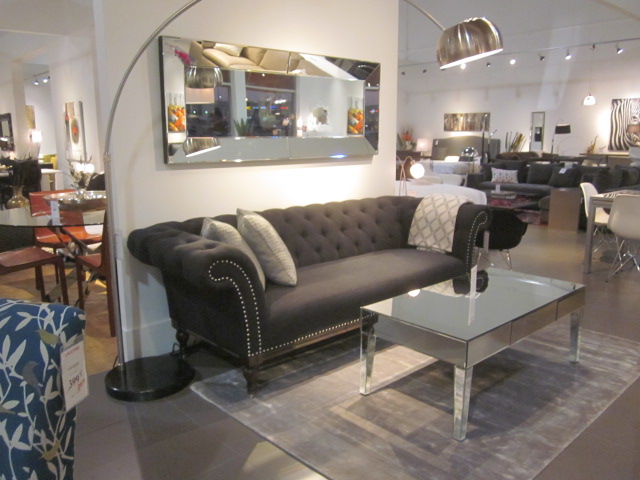 Structube | furniture store | 5925 Boulevard Robert-Bourassa, Laval, QC H7E 0A4, Canada | 4506654801 OR +1 450-665-4801