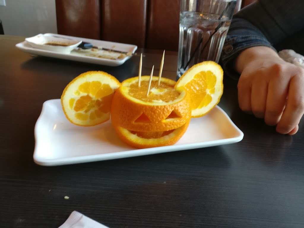 Li-Ao Sushi | 8 Nolan Hill Blvd NW #602, Calgary, AB T3R 0J4, Canada | Phone: (587) 353-8868