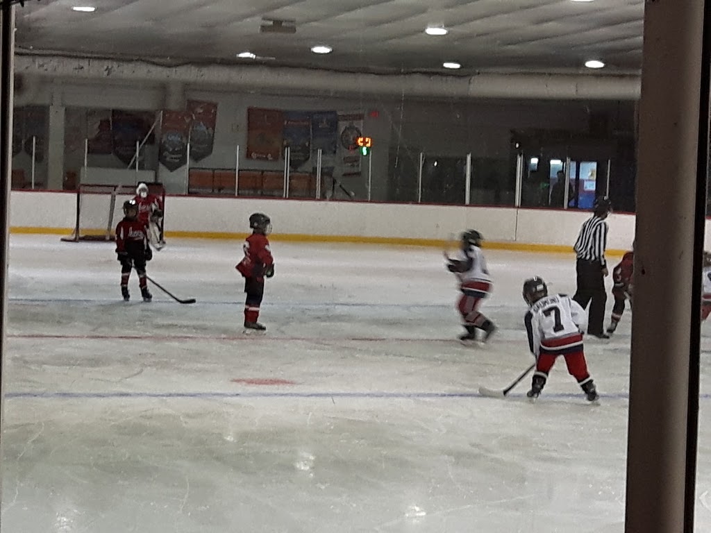 Arena Richard Trottier | 3155 Rue Esther, Laval, QC H7P 2G8, Canada | Phone: (450) 622-3514