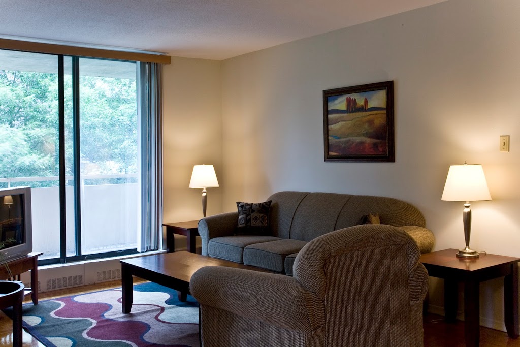The Sprucedales Apartments | 245 Westwood Rd, Guelph, ON N1H 7H5, Canada | Phone: (519) 763-0356