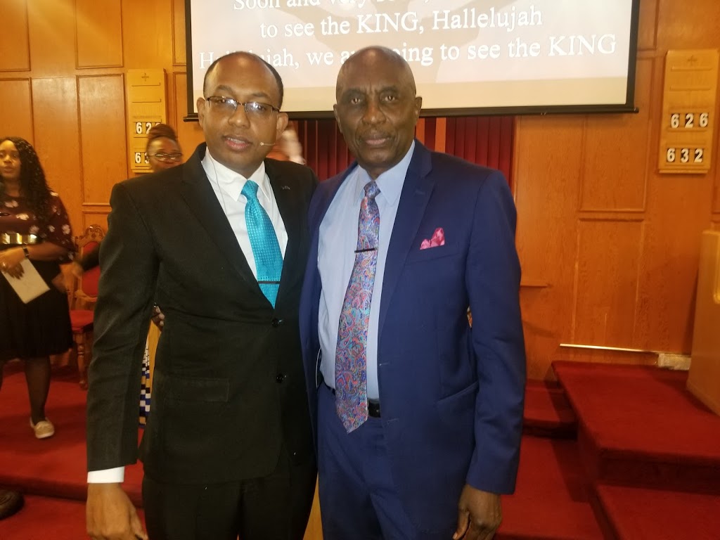Seventh-Day Adventist Churches | 511 Horner Ave, Etobicoke, ON M8W 2B9, Canada | Phone: (416) 251-8957