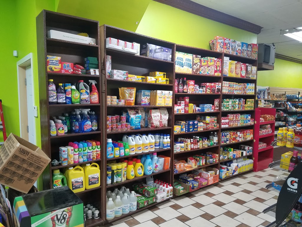 Cedos Mini Mart & Takeout | 674 Hopkins St, Buffalo, NY 14220, USA | Phone: (716) 827-0939