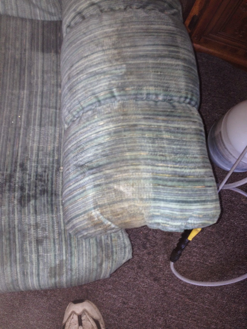 Advanced Duct and Carpet Cleaning | 15 Avondale Ct, Wallaceburg, ON N8A 4W4, Canada | Phone: (519) 626-8915