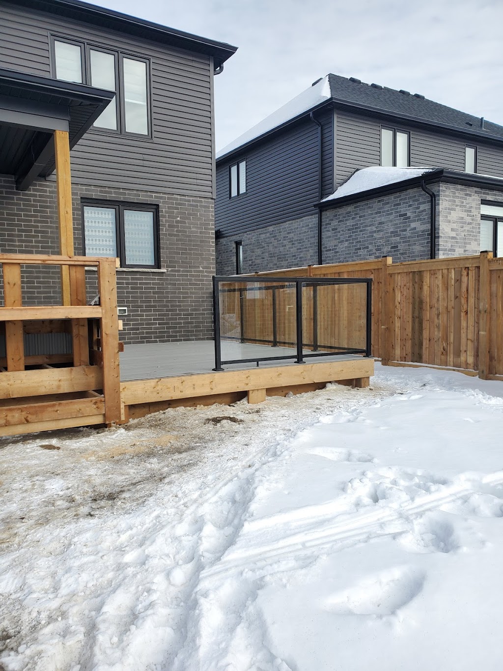 Friesen Exteriors | 1017 Queen St, Courtland, ON N0J 1E0, Canada | Phone: (226) 231-7180