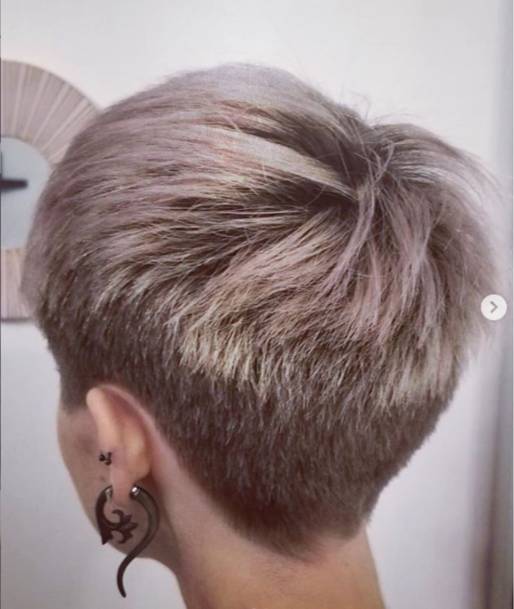 The White Feather Salon | 315 First Ave Suite 5, Spruce Grove, AB T7X 3X2, Canada | Phone: (780) 915-9316