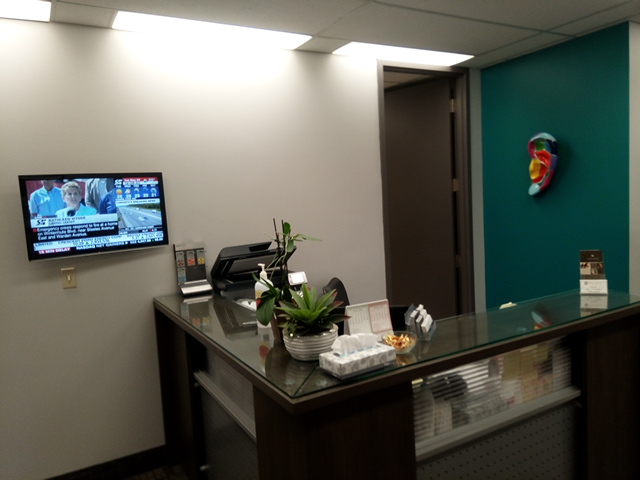 Yorkville Audiology | 1200 Bay St #404, Toronto, ON M5R 2A5, Canada | Phone: (416) 967-7226