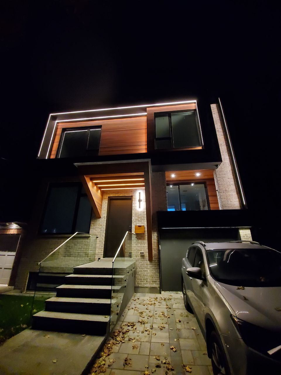 J.L.S Electric | 13290 Keele St, King City, ON L7B 1J2, Canada | Phone: (416) 834-7545