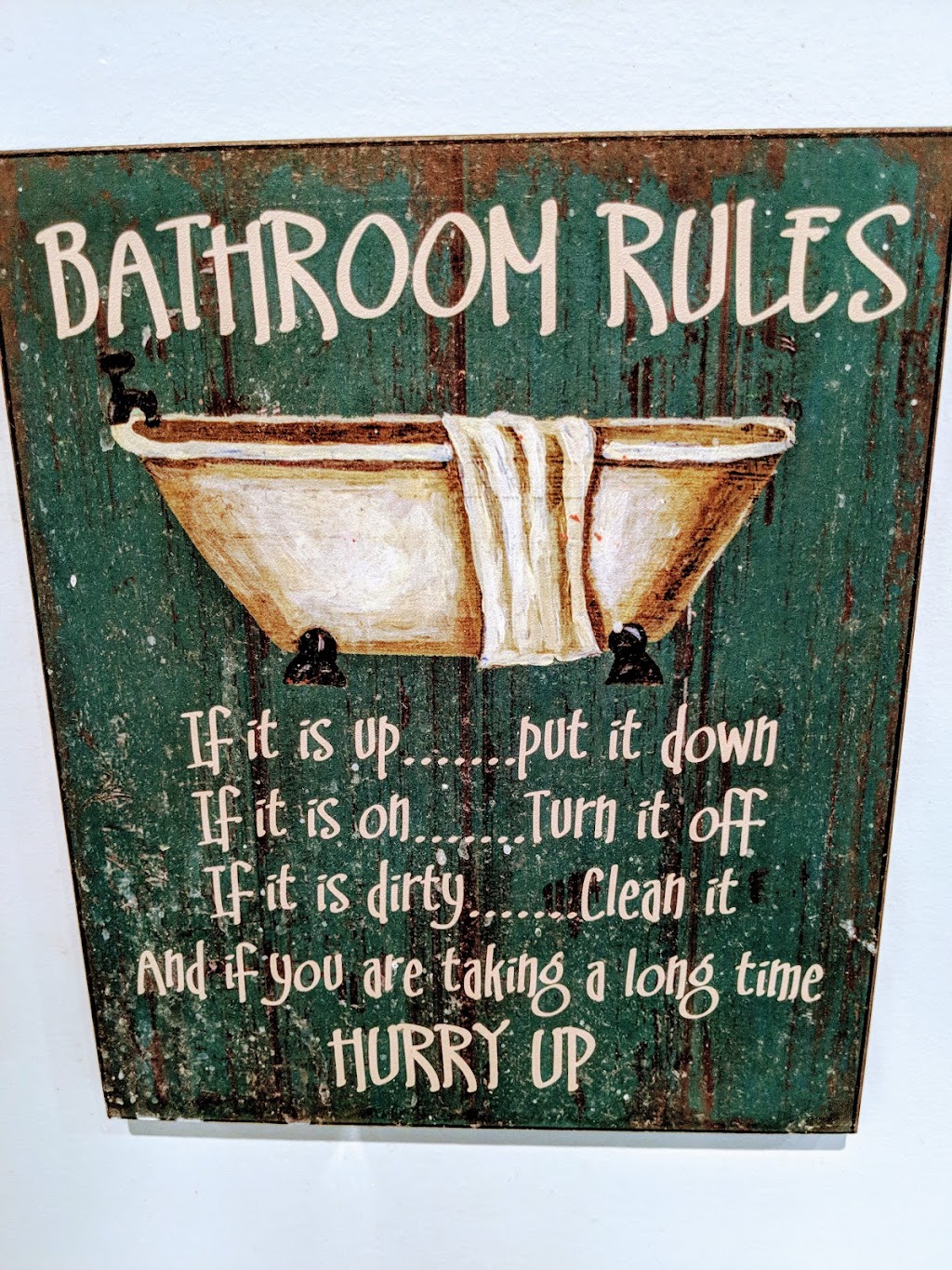 23Maple.com B&B | 23 Maple Ave #1320, Haliburton, ON K0M 1S0, Canada | Phone: (855) 457-2323