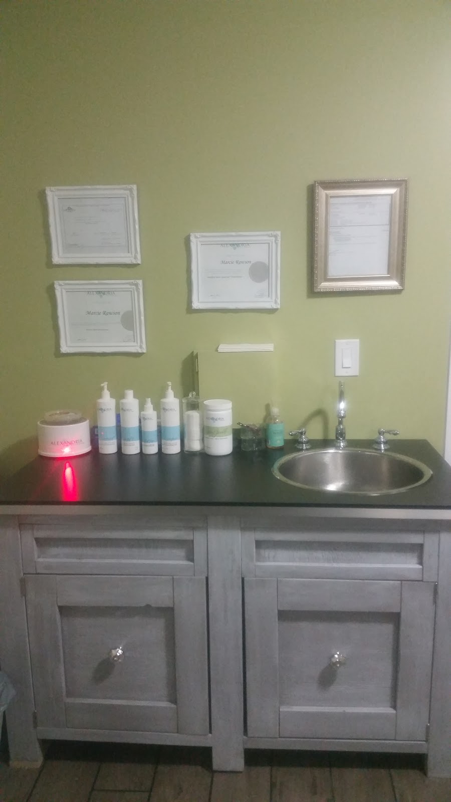 The Sugaring Studio | 87 3 St SE, High River, AB T1V 1H6, Canada | Phone: (403) 804-7740