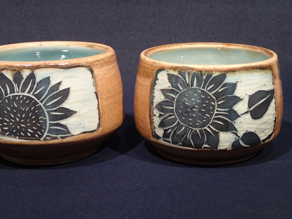SingingDog Pottery | 5623 Gelert Rd, Dysart et al, ON K0M 1S0, Canada | Phone: (705) 935-0178