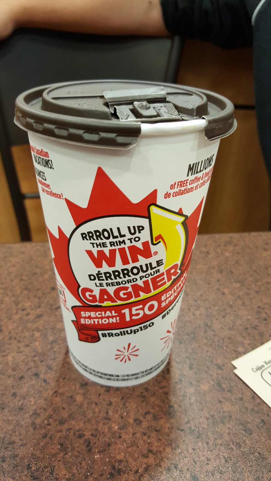 Tim Hortons | 952 Fennell Ave E, Hamilton, ON L8T 1P9, Canada | Phone: (905) 575-9067