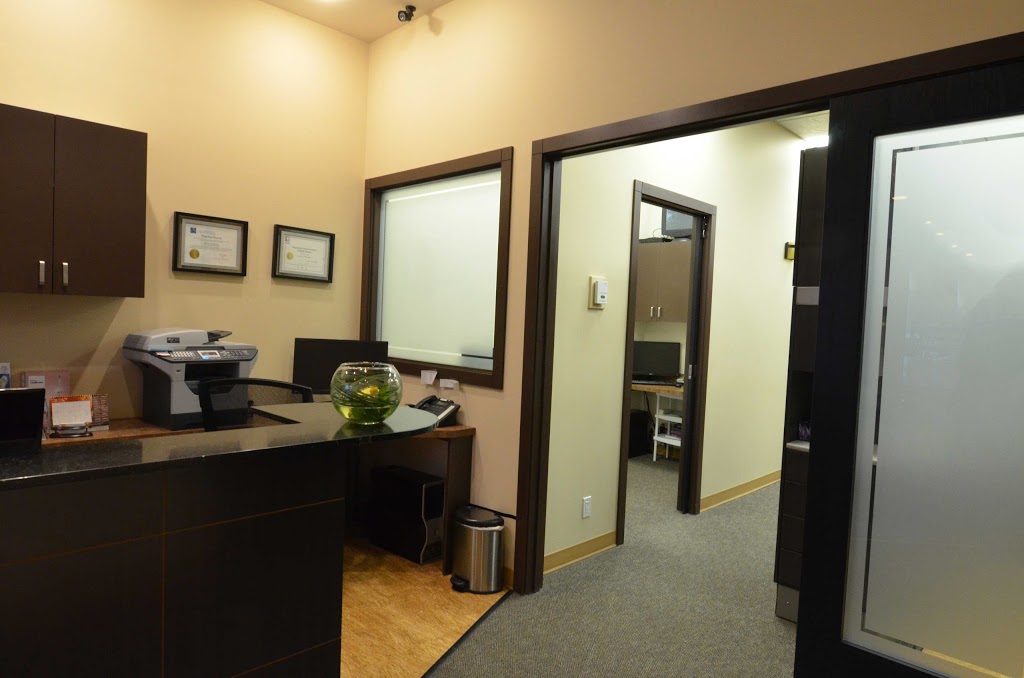 Kingsview Dental, Airdrie | Kingsview Market, 1800 Market St #111, Airdrie, AB T4A 0K9, Canada | Phone: (403) 980-7720