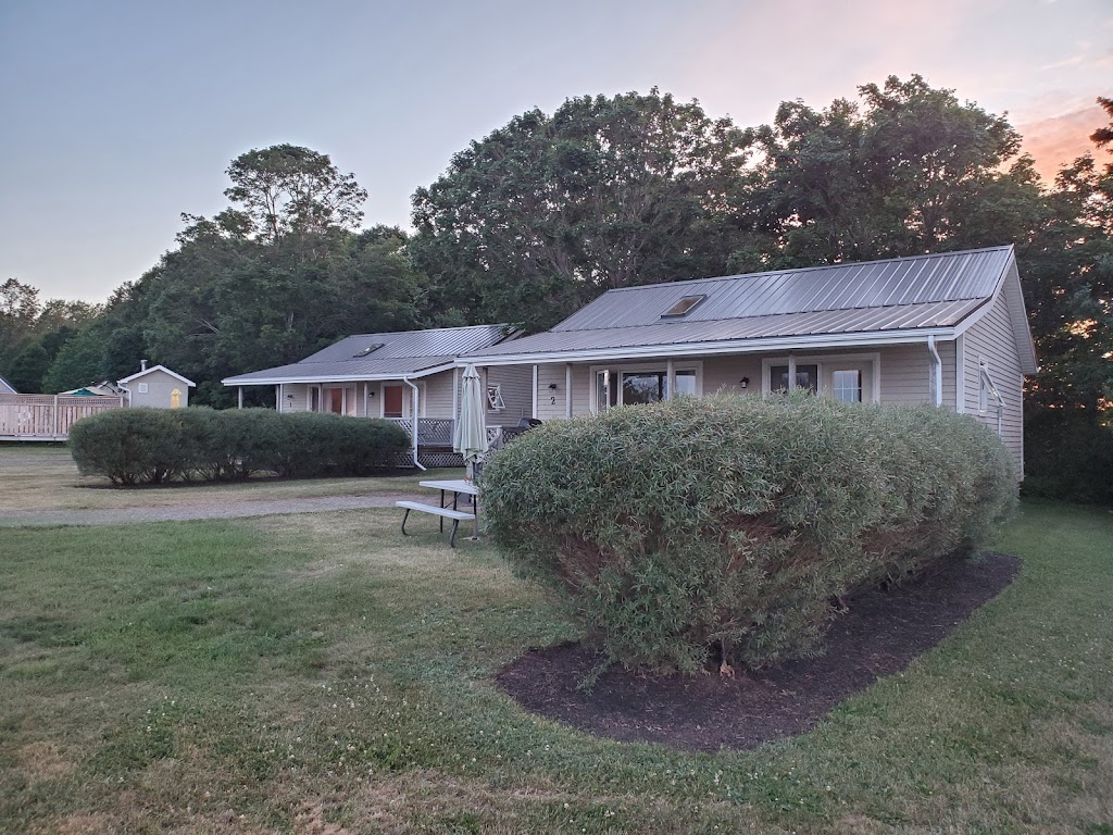 Blue Waters Executive Cottages | 3694 Brackley Point Rd, Brackley Beach, PE C1E 2P2, Canada | Phone: (902) 672-2720