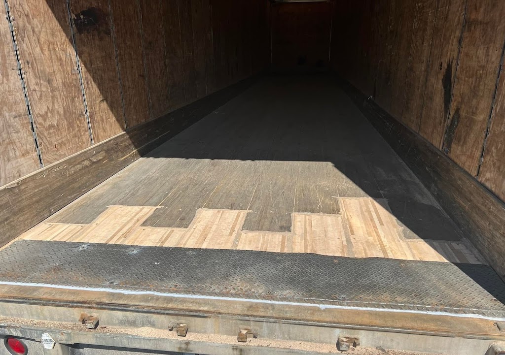 Service routier jr | 240 Rue Saint-Jean-Baptiste, Beaupré, QC G0A 1E0, Canada | Phone: (418) 262-0504