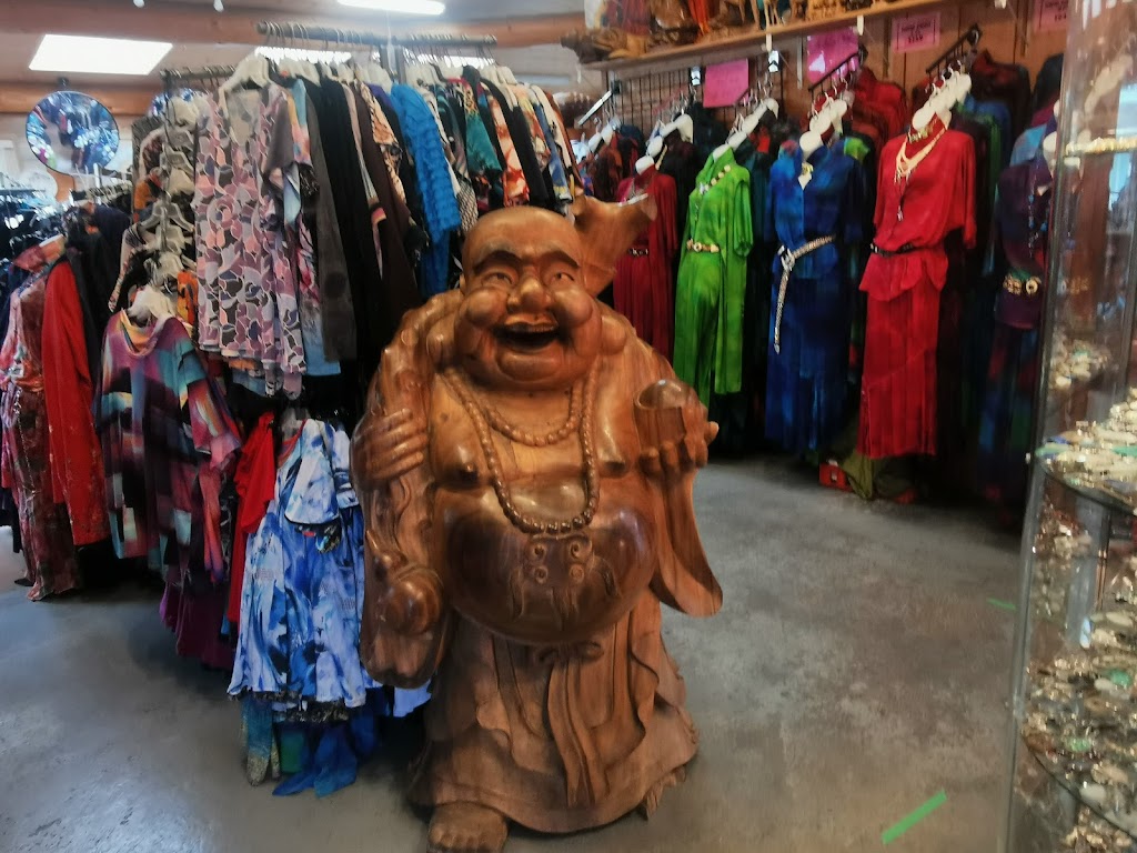 Fengy Boutique | 2300 Alberni Hwy, Coombs, BC V0R 1M0, Canada | Phone: (250) 248-5727