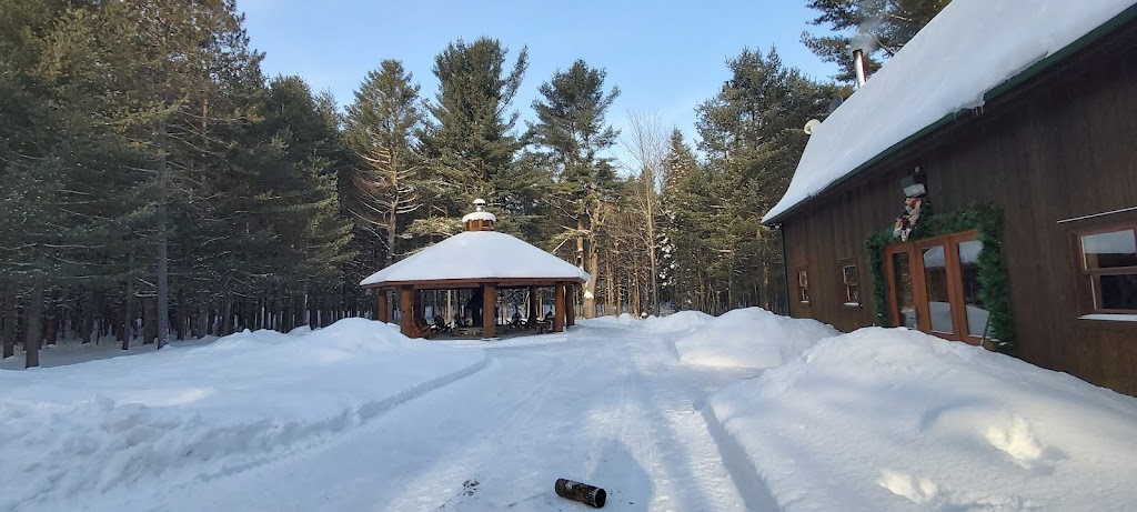 SAMARPAN ASHRAM | 888 Chem. de la Rivière du N, Saint-Colomban, QC J5K 2E6, Canada | Phone: (514) 889-3030