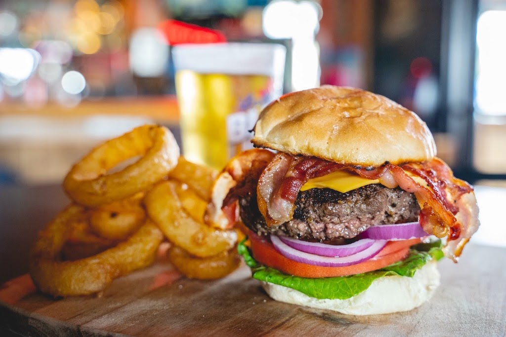 ONeills Stadium Inn | 3864 Abbott Rd, Orchard Park, NY 14127, USA | Phone: (716) 646-4674