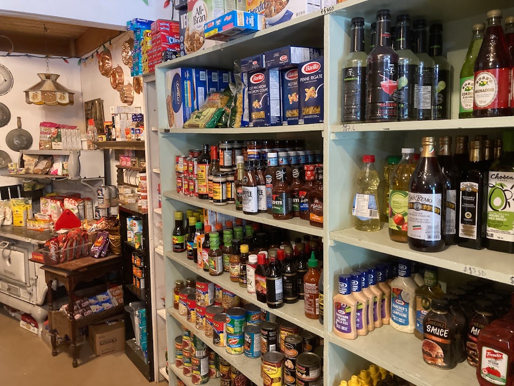 Savary Island General Store | 2801 Vancouver Blvd, Lund, BC V0N 2G0, Canada | Phone: (604) 414-7849