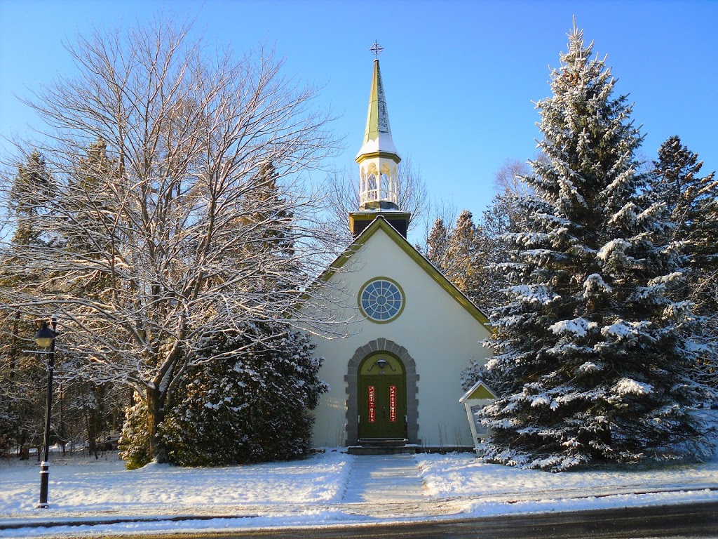 Église Unie de Ste-Adèle | 1300 Chemin du Chantecler, Sainte-Adèle, QC J8B 2Y3, Canada | Phone: (450) 512-8007