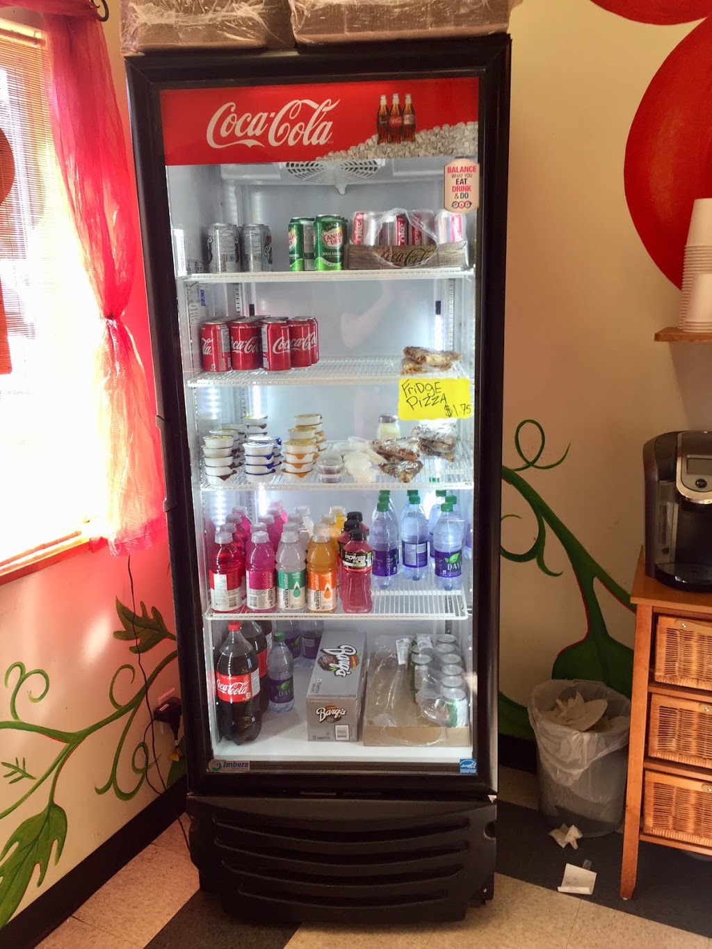 Paradise Pizza | 3867 Squilax-Anglemont Rd, Scotch Creek, BC V0E 1M5, Canada | Phone: (250) 955-2110