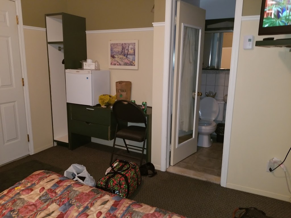 Motel Marie-Dan | 311 Rue des Bouleaux, Sainte-Eulalie, QC G0Z 1E0, Canada | Phone: (819) 225-4604