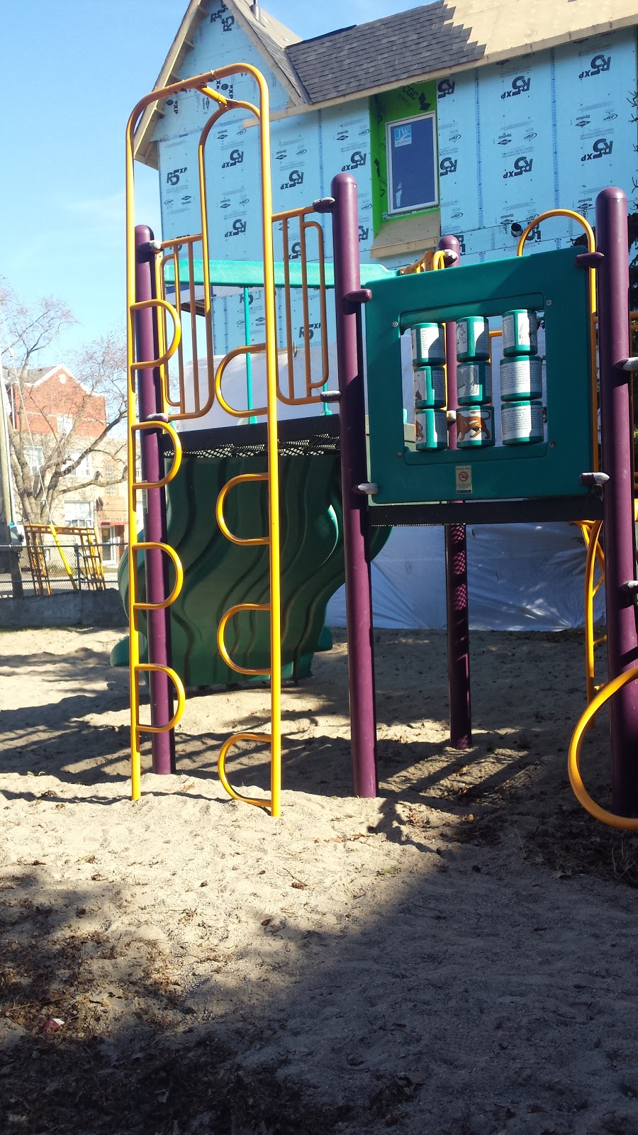 Skeens Lane Parkette | 3422 Skeens Ln, Etobicoke, ON M8W 3A8, Canada | Phone: (416) 338-4386
