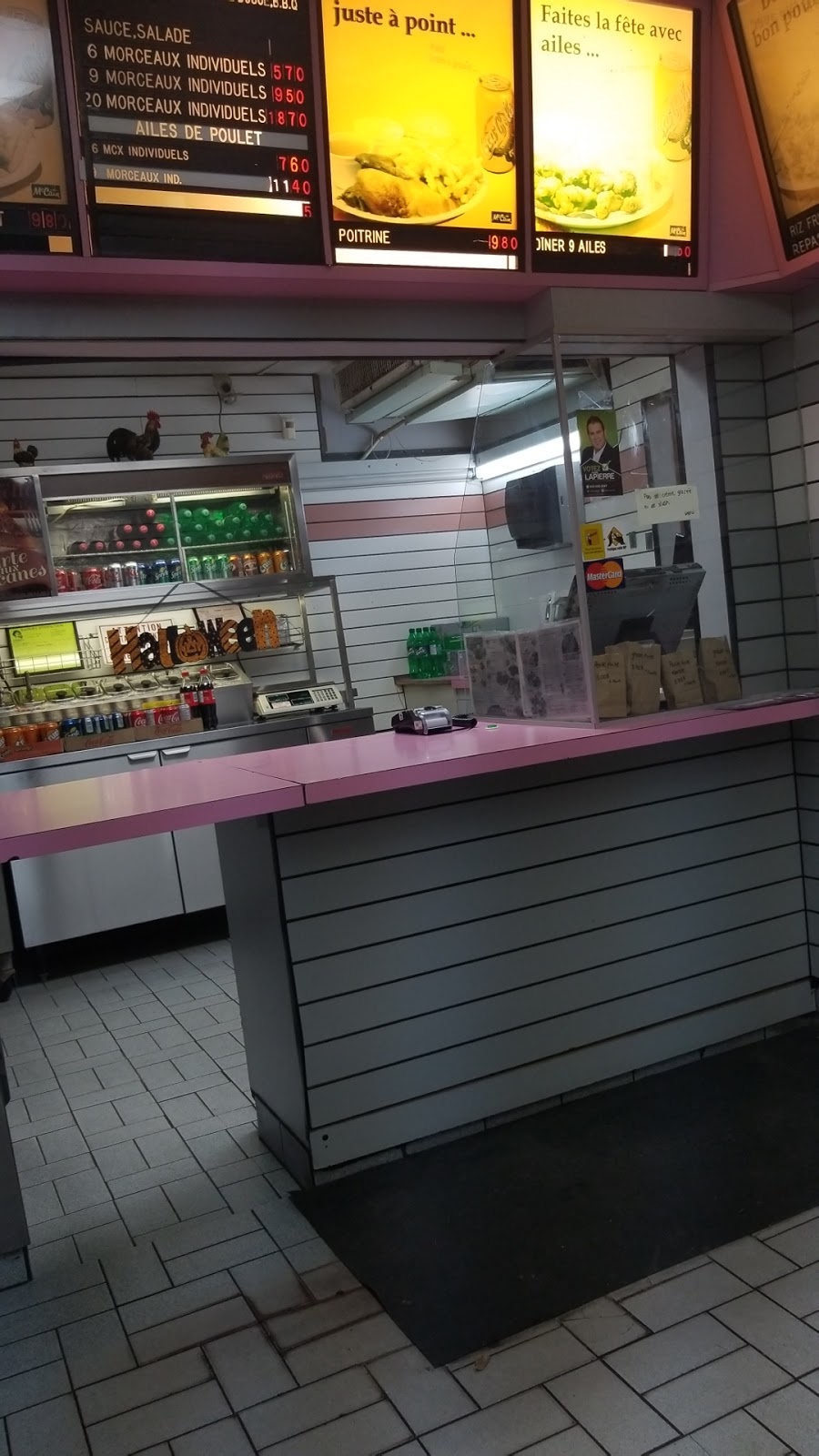 Rôtisserie Ste-Cécile | 643 Rue des Commissaires, Trois-Rivières, QC G9A 4G9, Canada | Phone: (819) 373-1371
