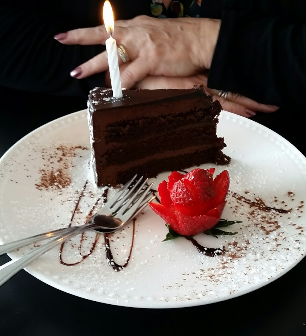 Antonias Bistro | 28 Doxsee Ave S, Campbellford, ON K0L 1L0, Canada | Phone: (705) 632-0505
