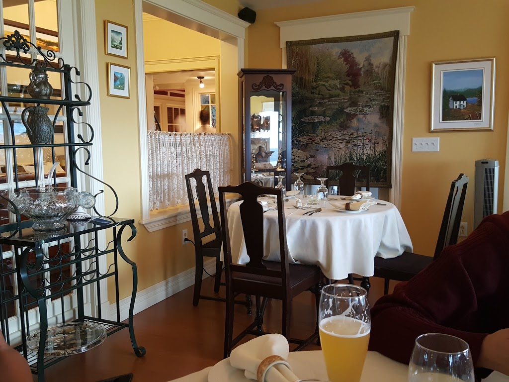 Tea Garden | 328 Conception Bay Hwy, Holyrood, NL A0A 2R0, Canada | Phone: (709) 229-7376