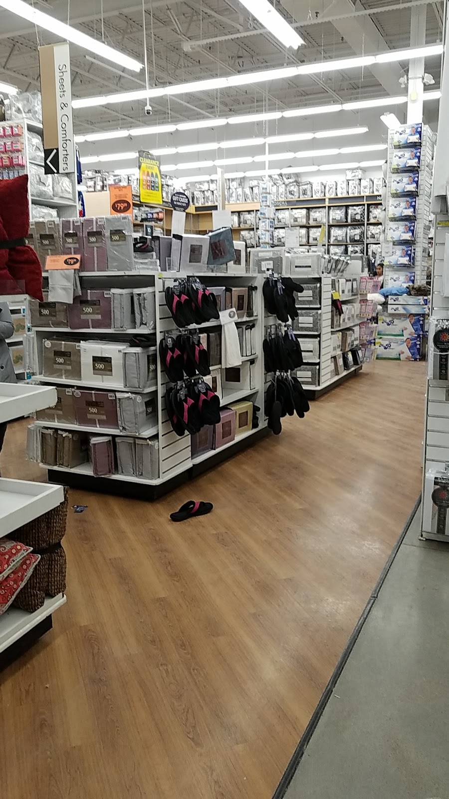 Bed Bath & Beyond | 9125 Airport Rd, Brampton, ON L6S 0B8, Canada | Phone: (905) 458-1235