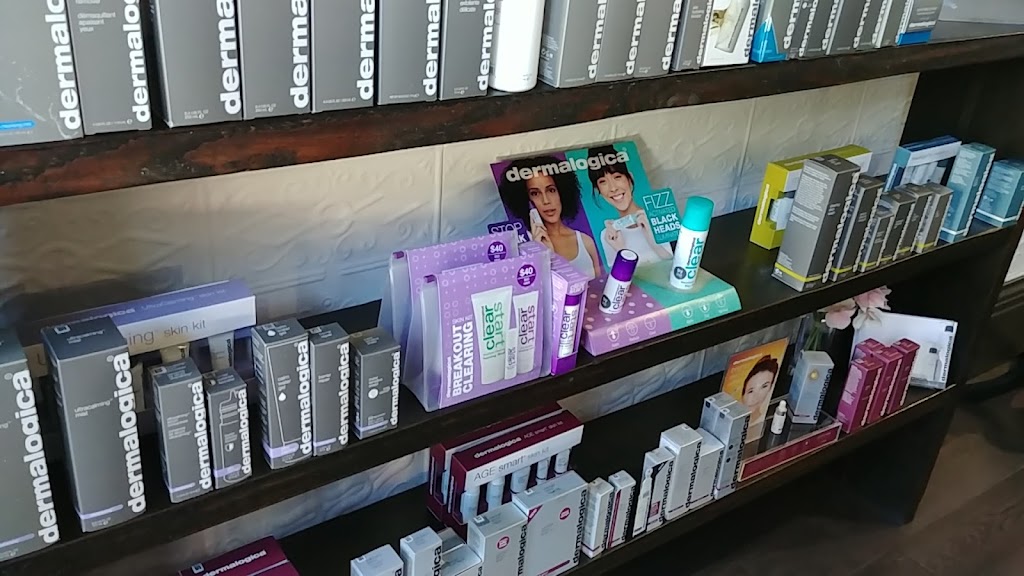 Essence | 22 Queen St E, Cambridge, ON N3C 2A6, Canada | Phone: (519) 651-1415