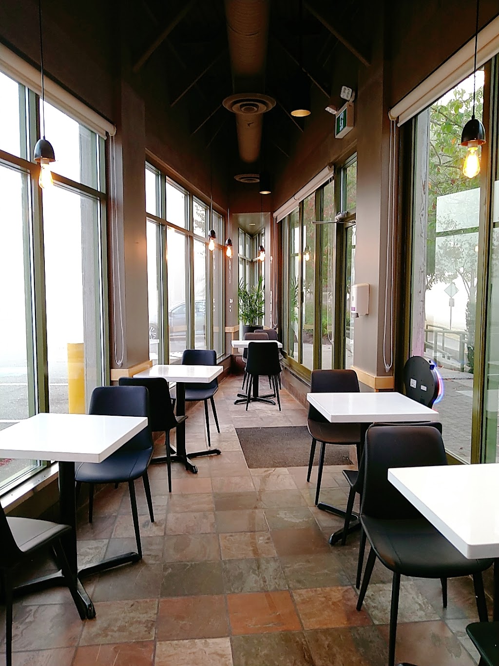 Laromas Coffee Terra Nova | 3677 Westminster Hwy, Richmond, BC V6X 2C7, Canada | Phone: (604) 207-1177
