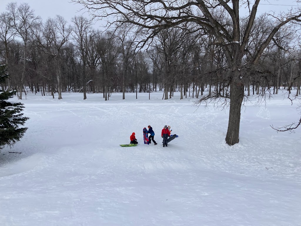 Wildewood Golf Course | 739 North Dr, Winnipeg, MB R3T, Canada, Canada | Phone: (204) 284-7385