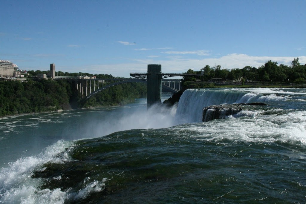 Niagara Parks Weddings | 7400 Portage Rd, Niagara Falls, ON L2E 6T2, Canada | Phone: (905) 356-2217 ext. 4