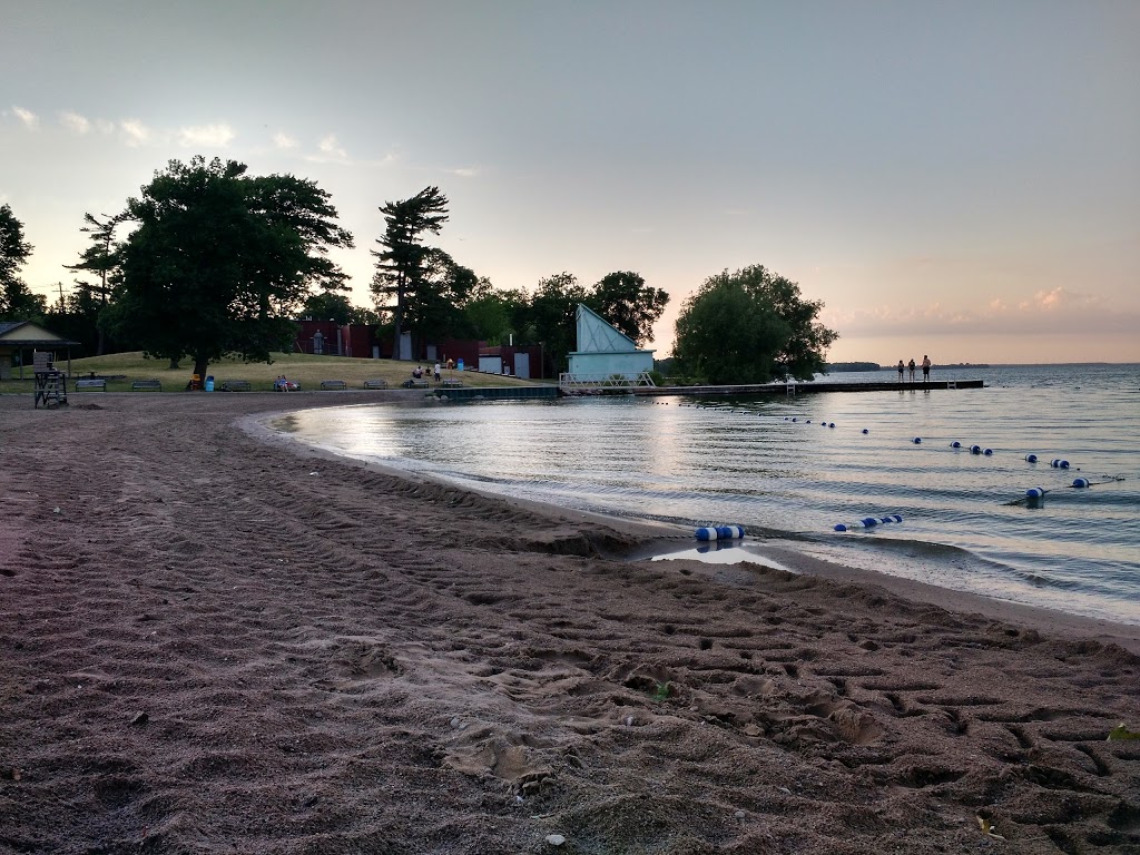 Couchiching Beach Park | 140 Canice St, Orillia, ON L3V 4H8, Canada | Phone: (705) 329-7250