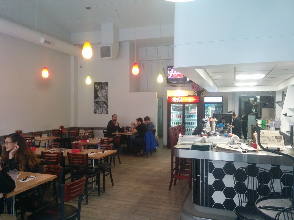Golden Bell Saigon Restaurant | 1112 17 Ave SW, Calgary, AB T2T 0B4, Canada | Phone: (403) 452-8803